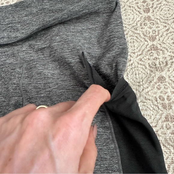 Ivivva Grey Mesh With Grace Leggings - Picture 7 of 8